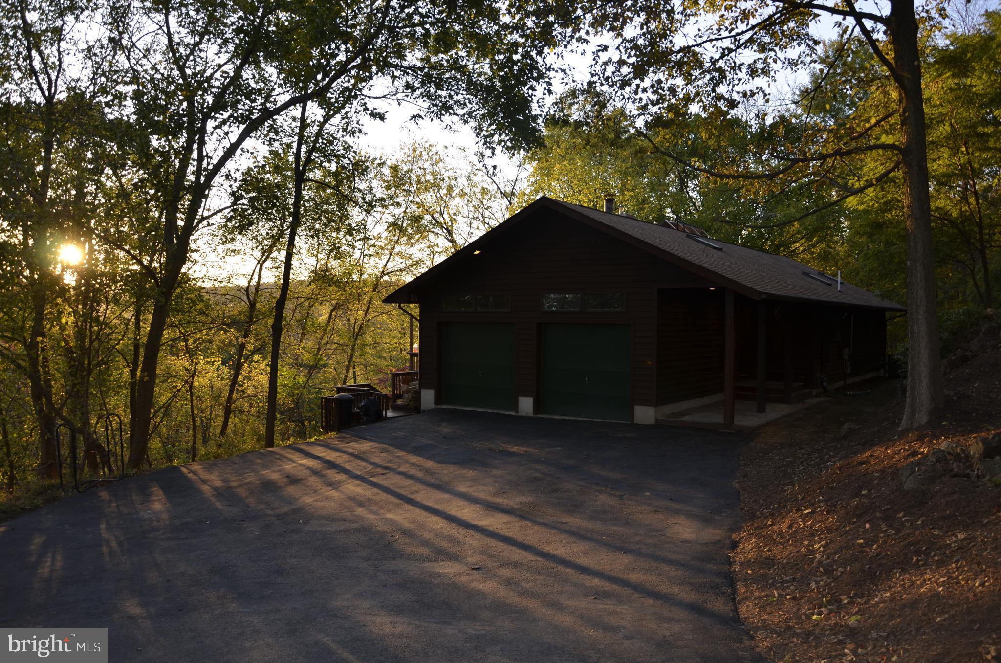 2943 Ward Kline Road Myersville, MD 21773 - Photo 64 of 69 Tranquil setting with view of sun setting.