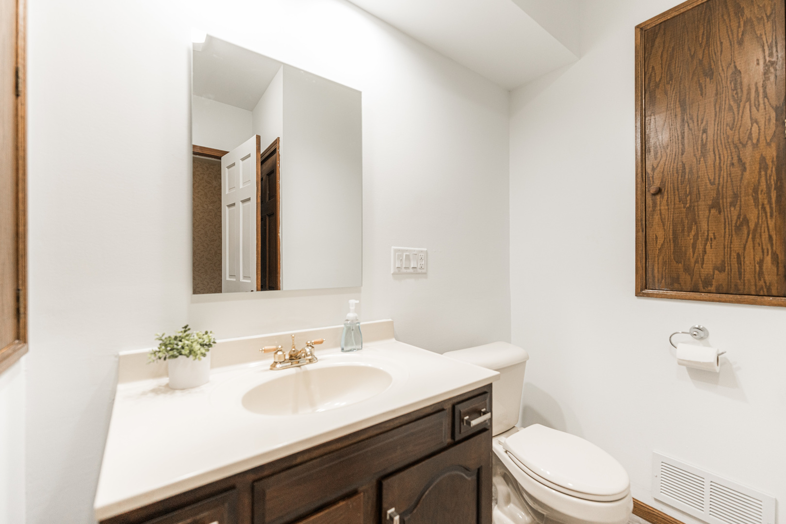 303 South Shabbona Road Shabbona, IL 60550 - Photo 27 of 41 Gallery Image 27