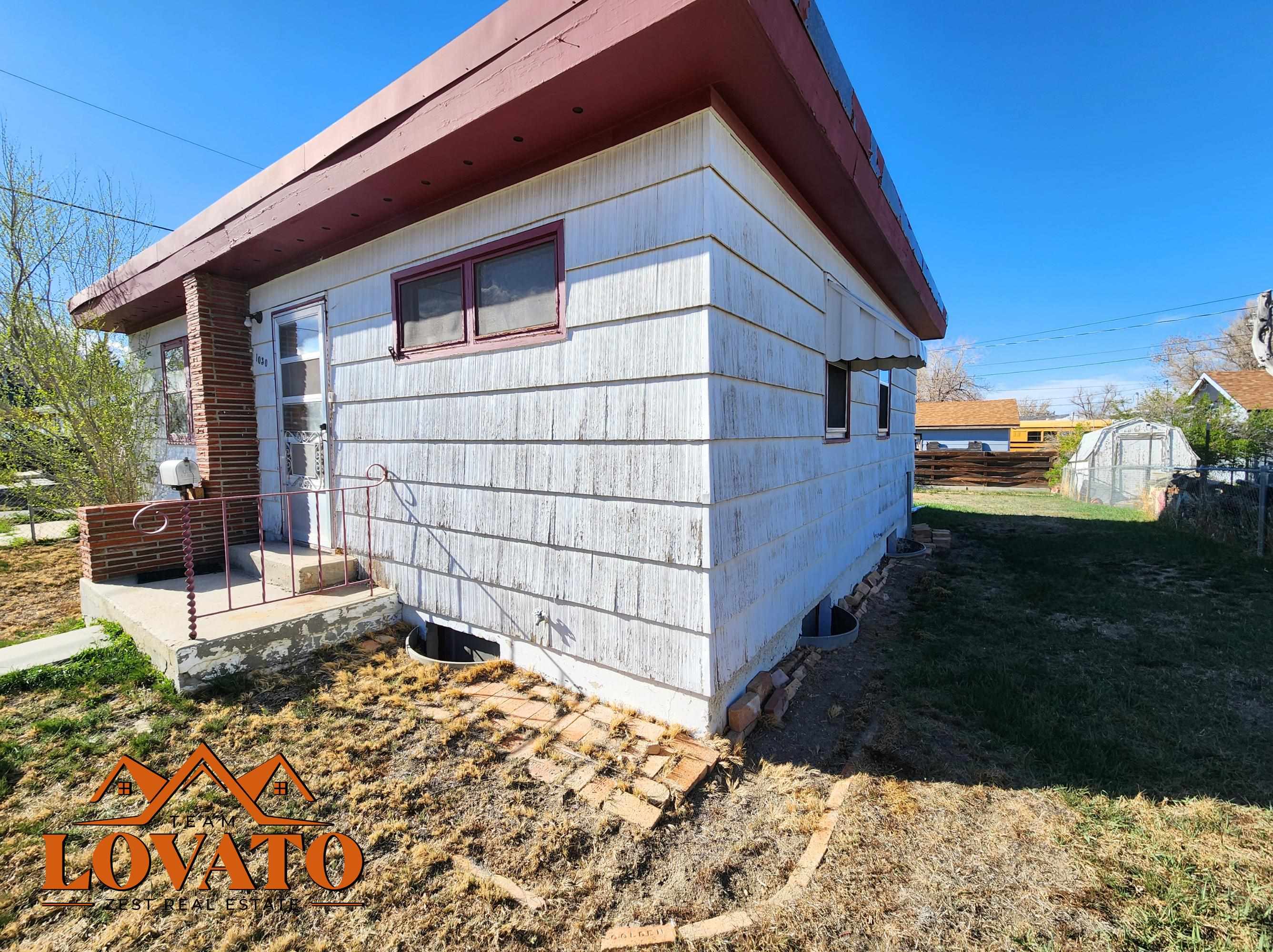 1030 East 17th Street Casper, WY 82601 - Photo 3 of 21