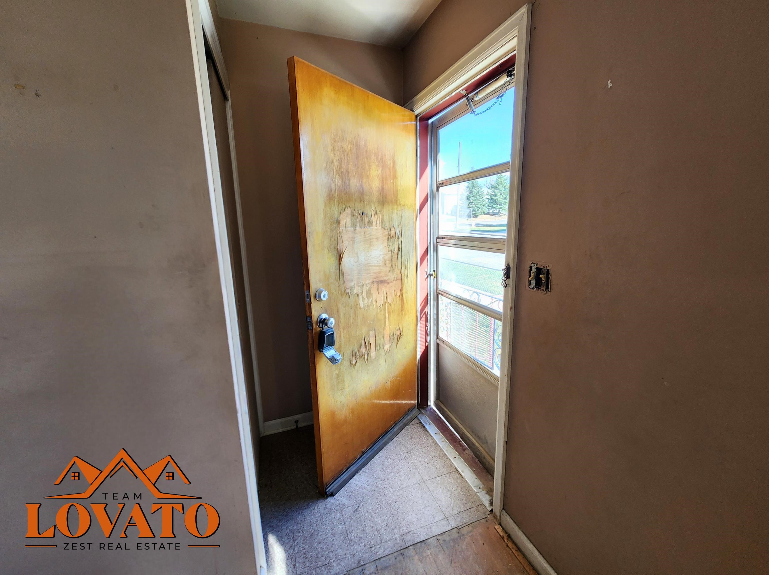 1030 East 17th Street Casper, WY 82601 - Photo 4 of 21