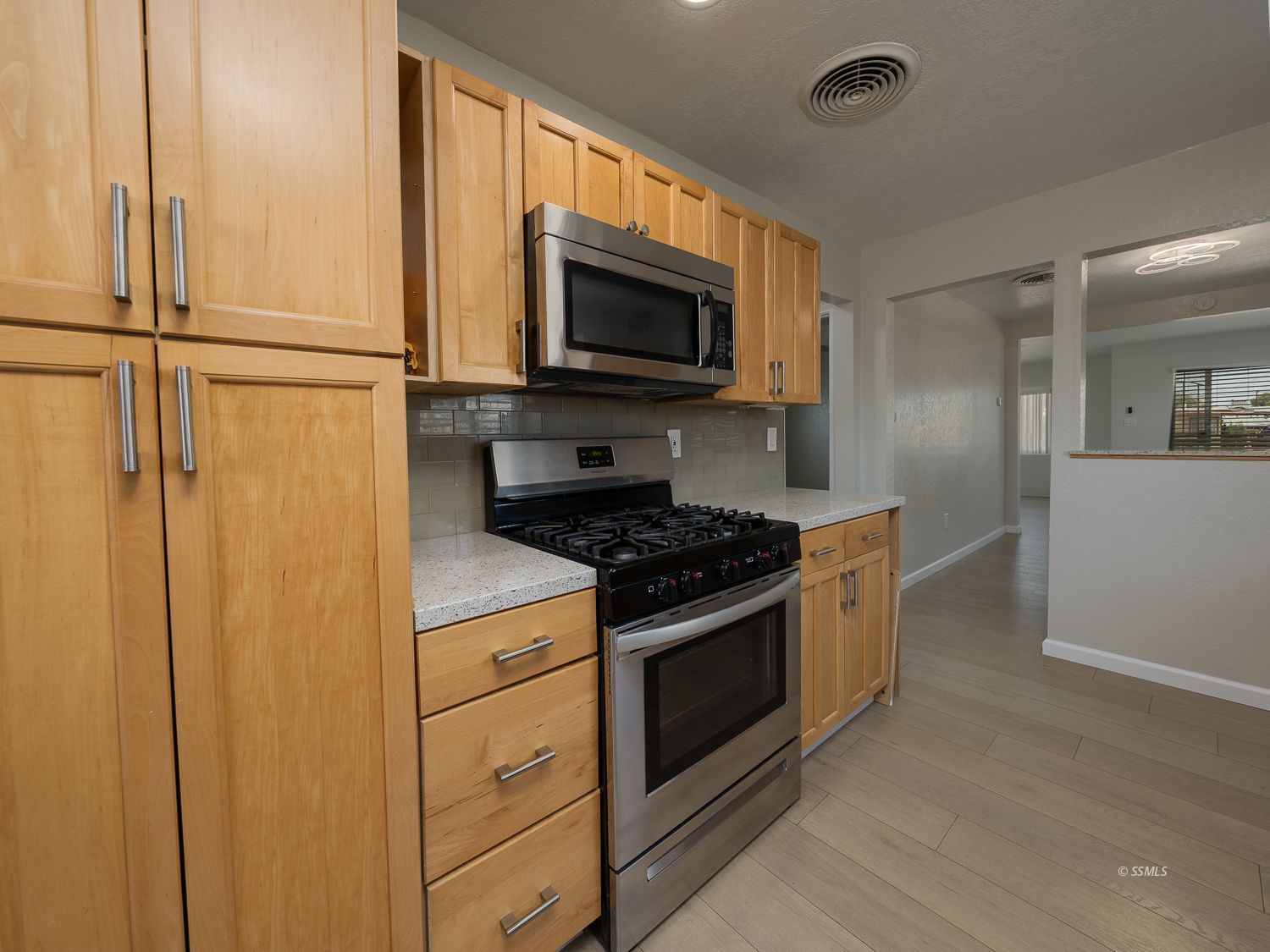 219 West Haloid Avenue Ridgecrest, CA 93555 - Photo 11 of 23 Gallery Image 11