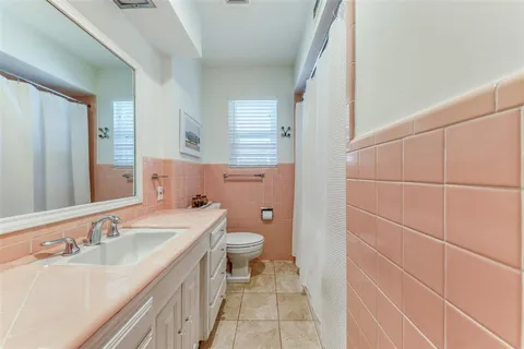 $695,000 | 6453 Dunstan Lane, Dallas, TX 75214