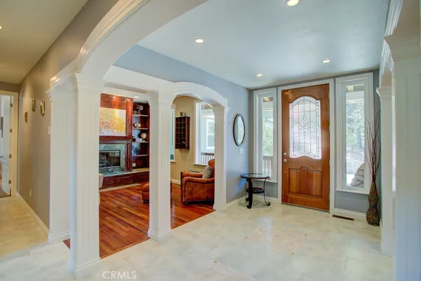 $1,695,000 | 32557 Pine Cone Court, Running Springs, CA 92382