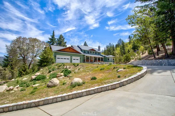$1,695,000 | 32557 Pine Cone Court, Running Springs, CA 92382
