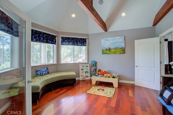 $1,695,000 | 32557 Pine Cone Court, Running Springs, CA 92382