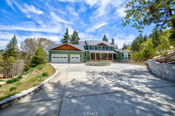 $1,695,000 | 32557 Pine Cone Court, Running Springs, CA 92382