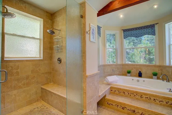 $1,695,000 | 32557 Pine Cone Court, Running Springs, CA 92382