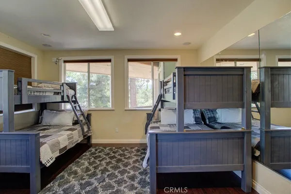 $1,695,000 | 32557 Pine Cone Court, Running Springs, CA 92382