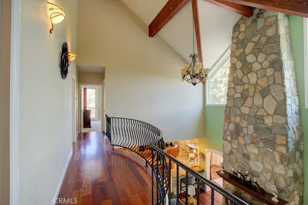 $1,695,000 | 32557 Pine Cone Court, Running Springs, CA 92382