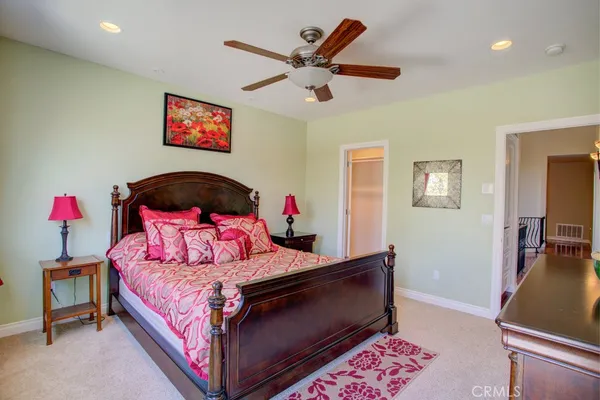 $1,695,000 | 32557 Pine Cone Court, Running Springs, CA 92382