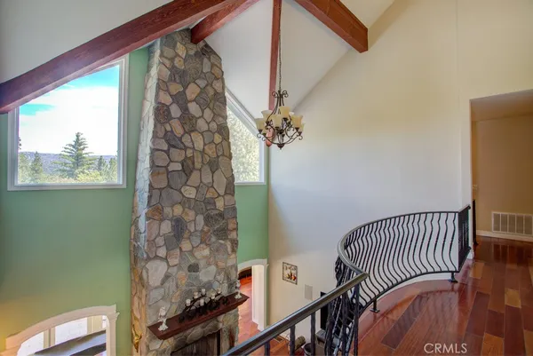 $1,695,000 | 32557 Pine Cone Court, Running Springs, CA 92382