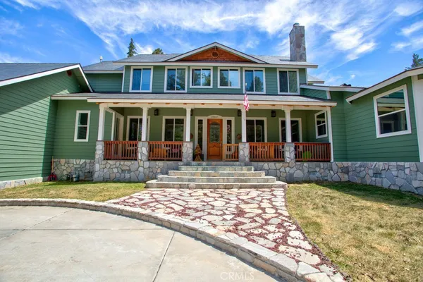 $1,695,000 | 32557 Pine Cone Court, Running Springs, CA 92382