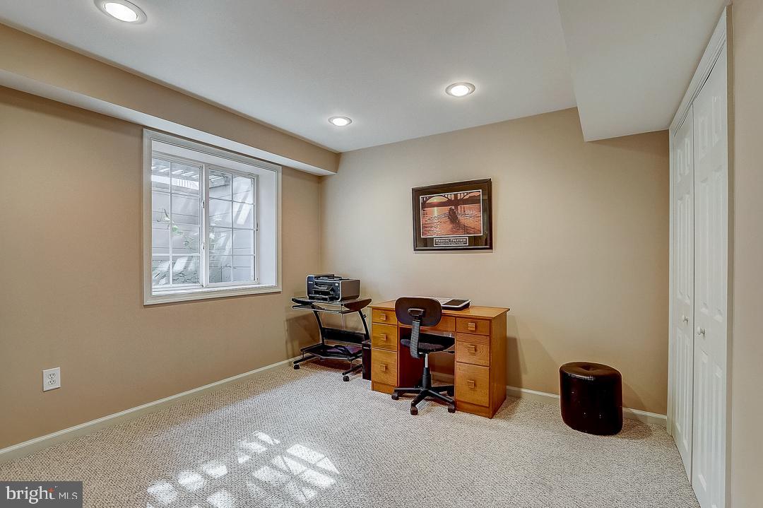 8071 Clark Station Road Severn, MD 21144 - Photo 40 of 53