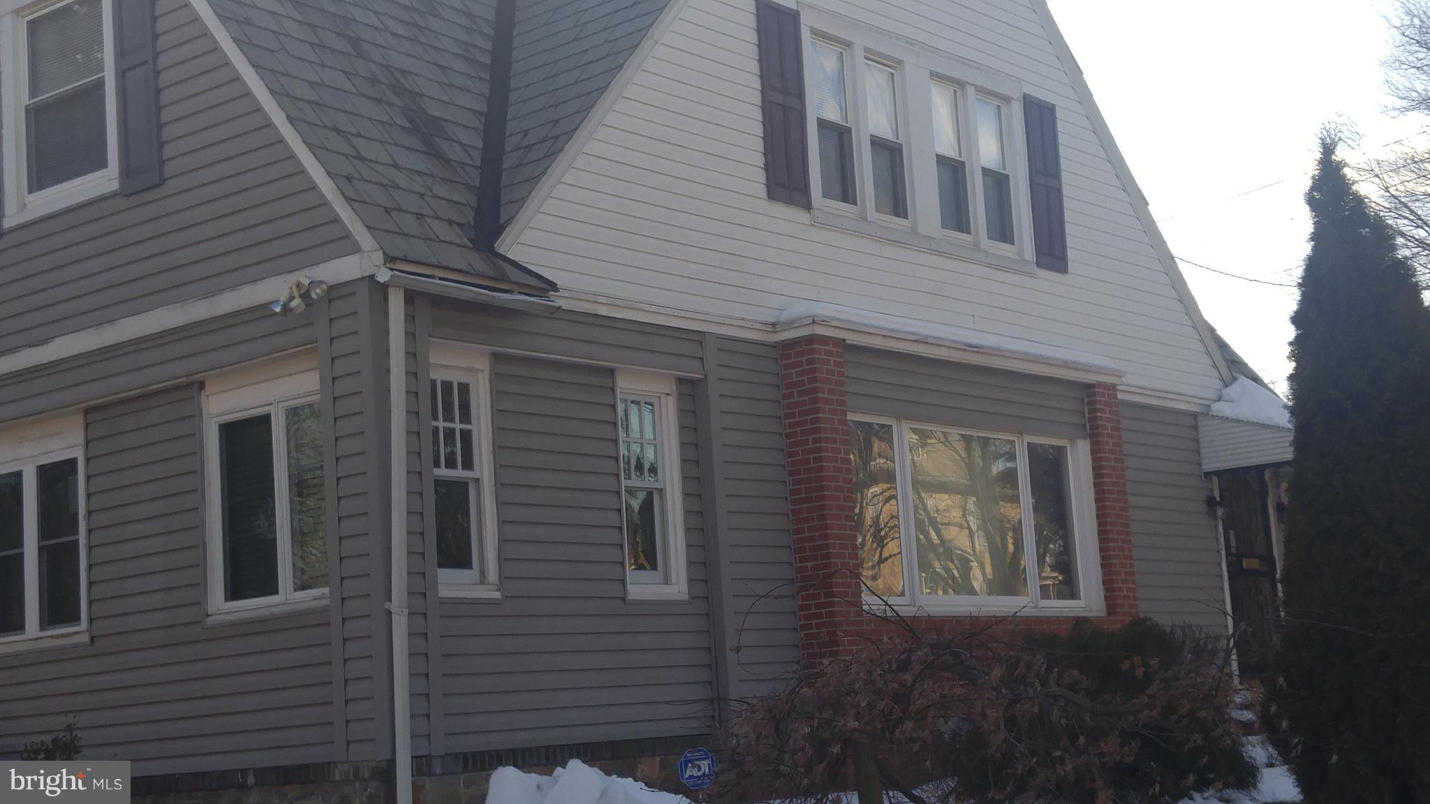 3601 Dorchester Road Baltimore, MD 21215 - Photo 3 of 12 Exterior (Front)