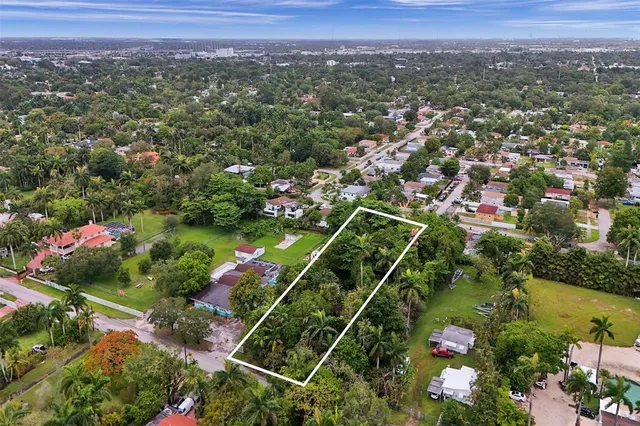 an aerial view of multiple house