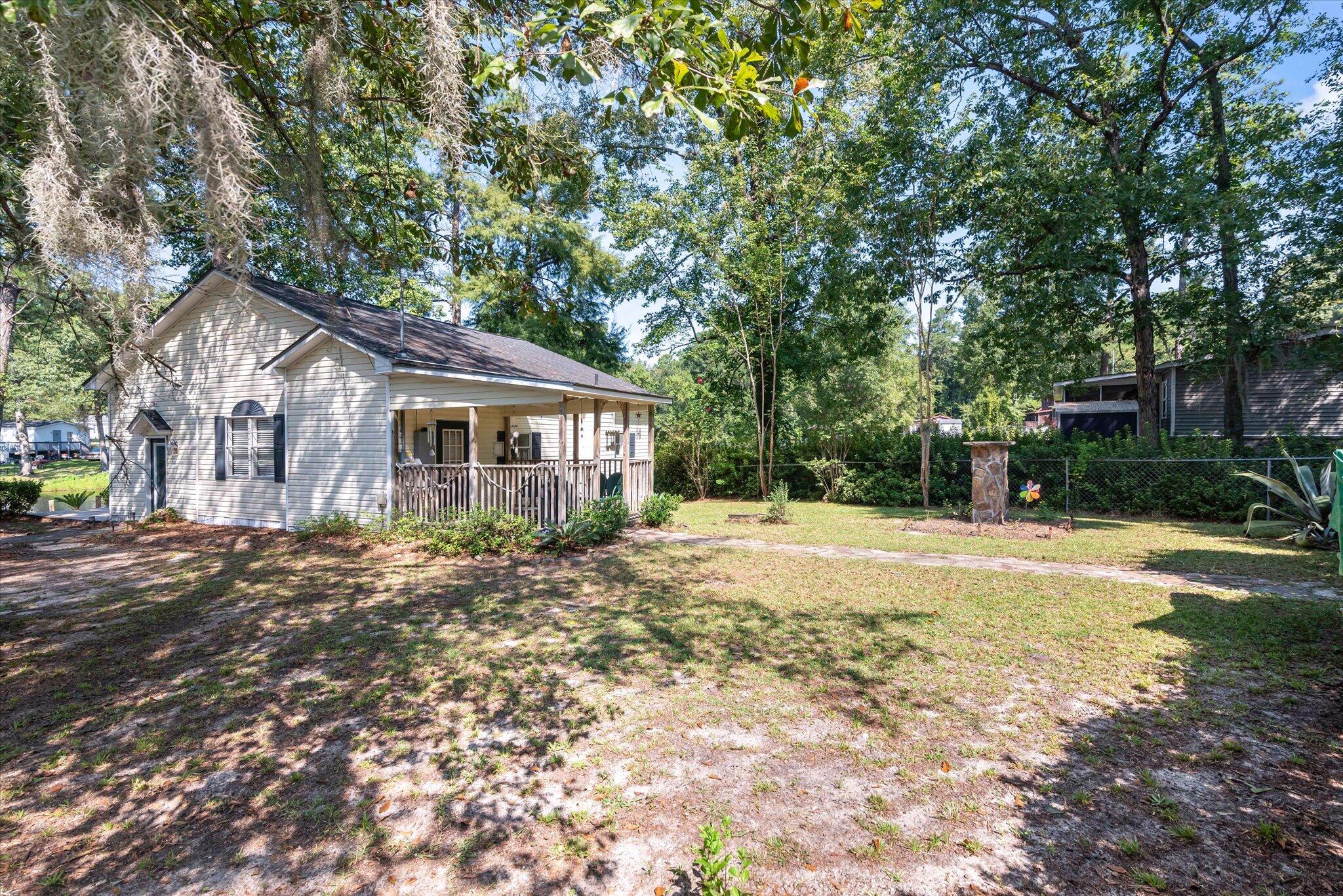1585 Kenwood Road Manning, SC 29102 - Photo 30 of 33 30-1585 Kenwood-23