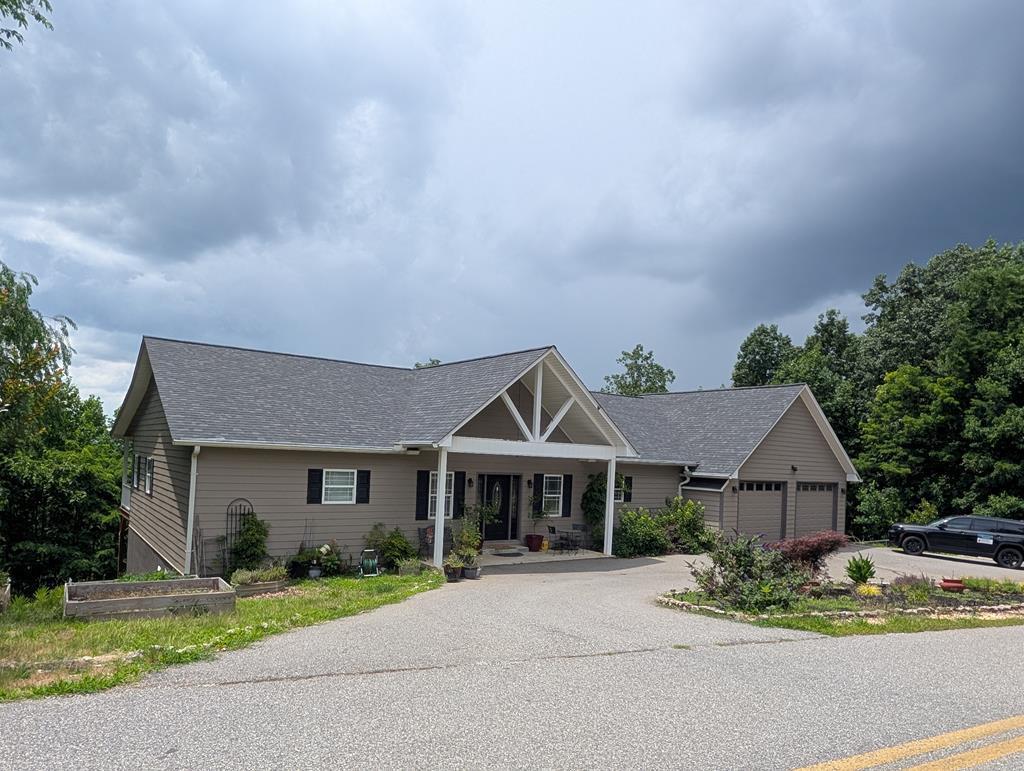 388 Ross Ridge Road Blairsville, GA 30512 - Photo 1 of 28 Main View