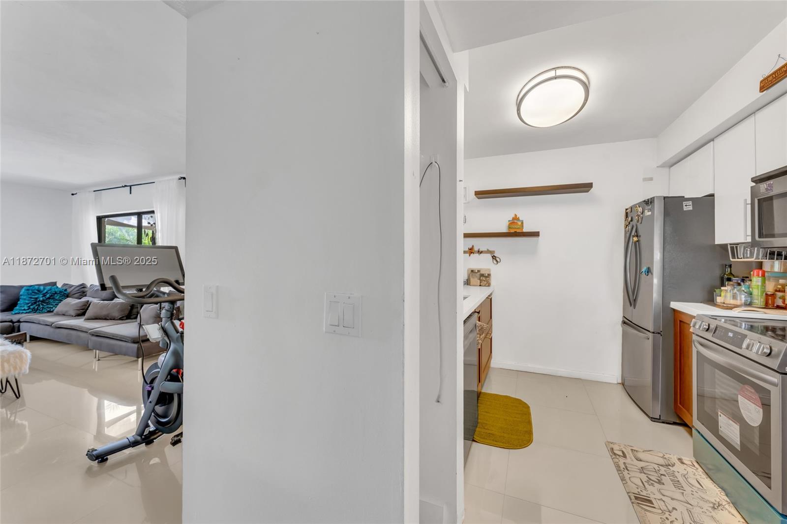 20170 Northeast 3rd Court, Unit 5 Miami, FL 33179 - Photo 18 of 38