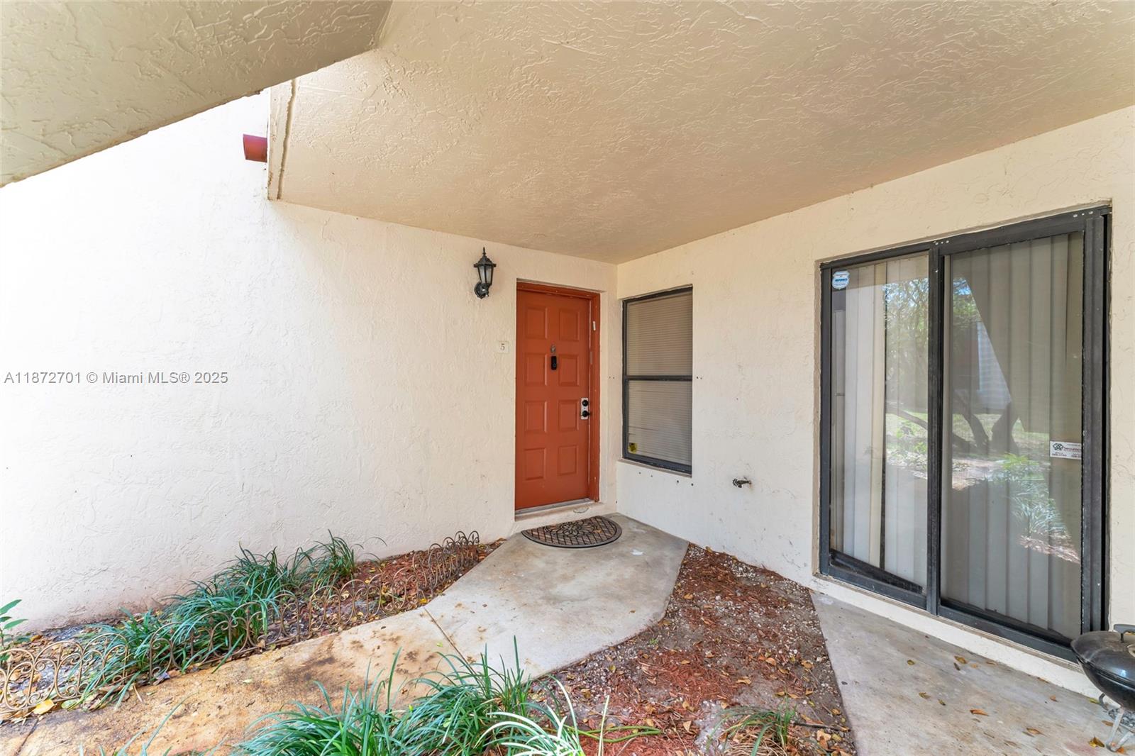 20170 Northeast 3rd Court, Unit 5 Miami, FL 33179 - Photo 8 of 38