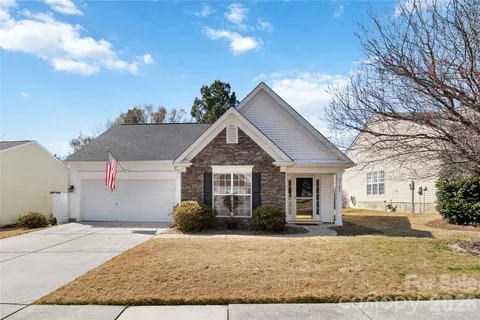 $440,000 | 9708 Kestral Ridge Drive, Charlotte, NC 28269