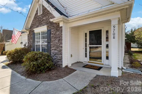 $440,000 | 9708 Kestral Ridge Drive, Charlotte, NC 28269