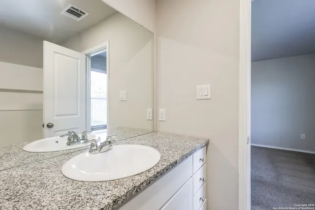 $1,645 | 6419 Pickaxe Way, San Antonio, TX 78252