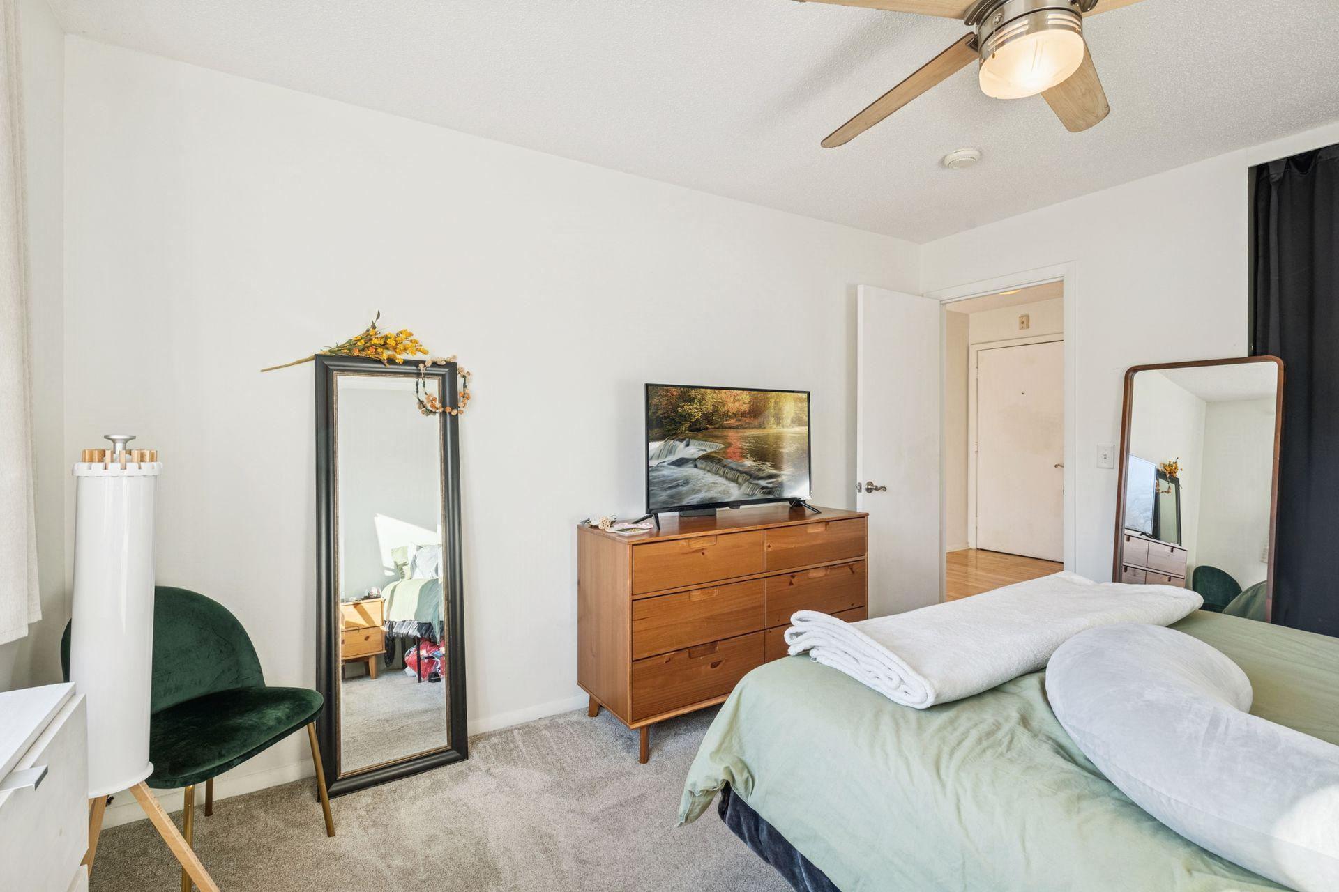 3446 Pleasant Avenue, Unit 7 Minneapolis, MN 55408 - Photo 13 of 25