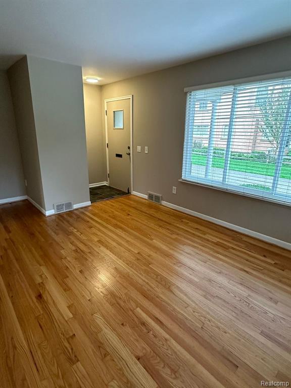 1006 Tottenham Road Birmingham, MI 48009 - Photo 15 of 50
