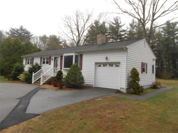 211 Shady Valley Road Coventry, RI 02816 - Photo 2 of 14