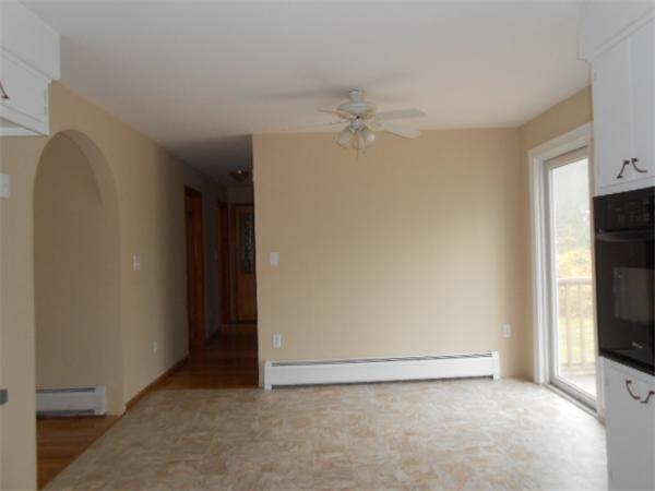 211 Shady Valley Road Coventry, RI 02816 - Photo 8 of 14