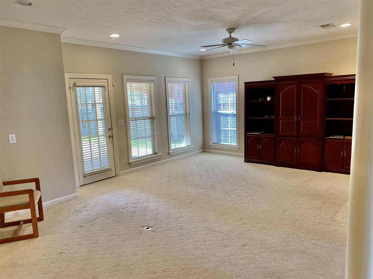 11 Spring Lake Circle Pearl, MS 39208 - Photo 3 of 16 Photo 3