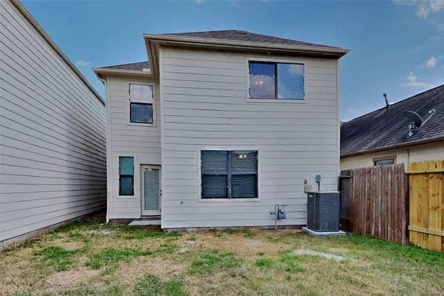 $2,215 | 29719 Buffalo Canyon Drive, Spring, TX 77386