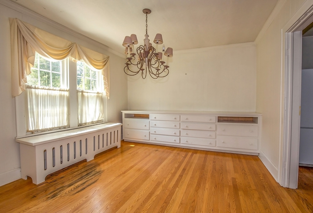 408 Maple Road Longmeadow, MA 01106 - Photo 6 of 30