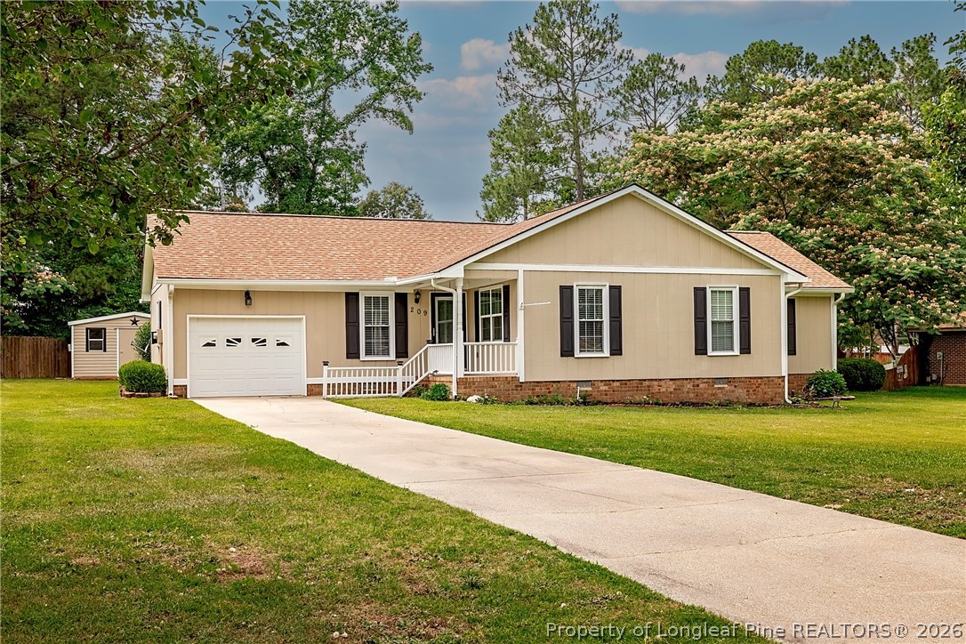 209 Old Farm Road Raeford, NC 28376 - Photo 2 of 31