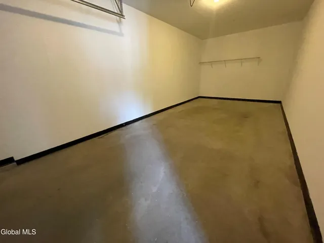 $1,725 | 74 Weibel Avenue, Unit 13SR202, Saratoga Springs, NY 12866