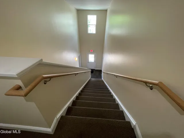 $1,725 | 74 Weibel Avenue, Unit 13SR202, Saratoga Springs, NY 12866