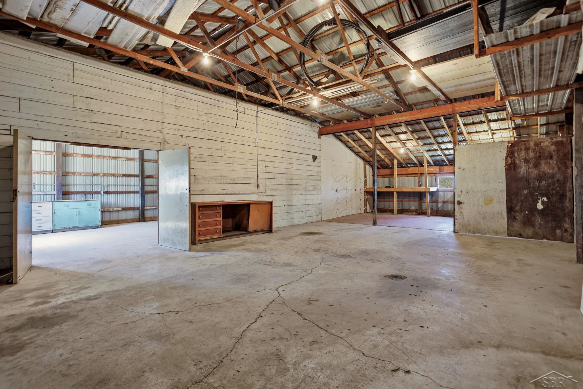 8530 South Orr Road Freeland, MI 48623 - Photo 42 of 61