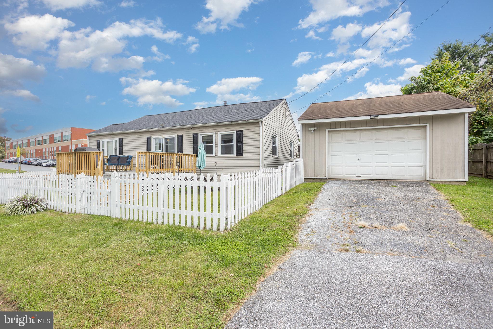33 Honeycomb Road Middle River, MD 21220 - Photo 2 of 29 a front view of a house with a yard