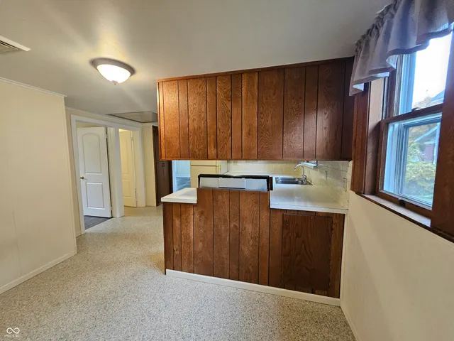 $164,900 | 1623 South K Street, Elwood, IN 46036