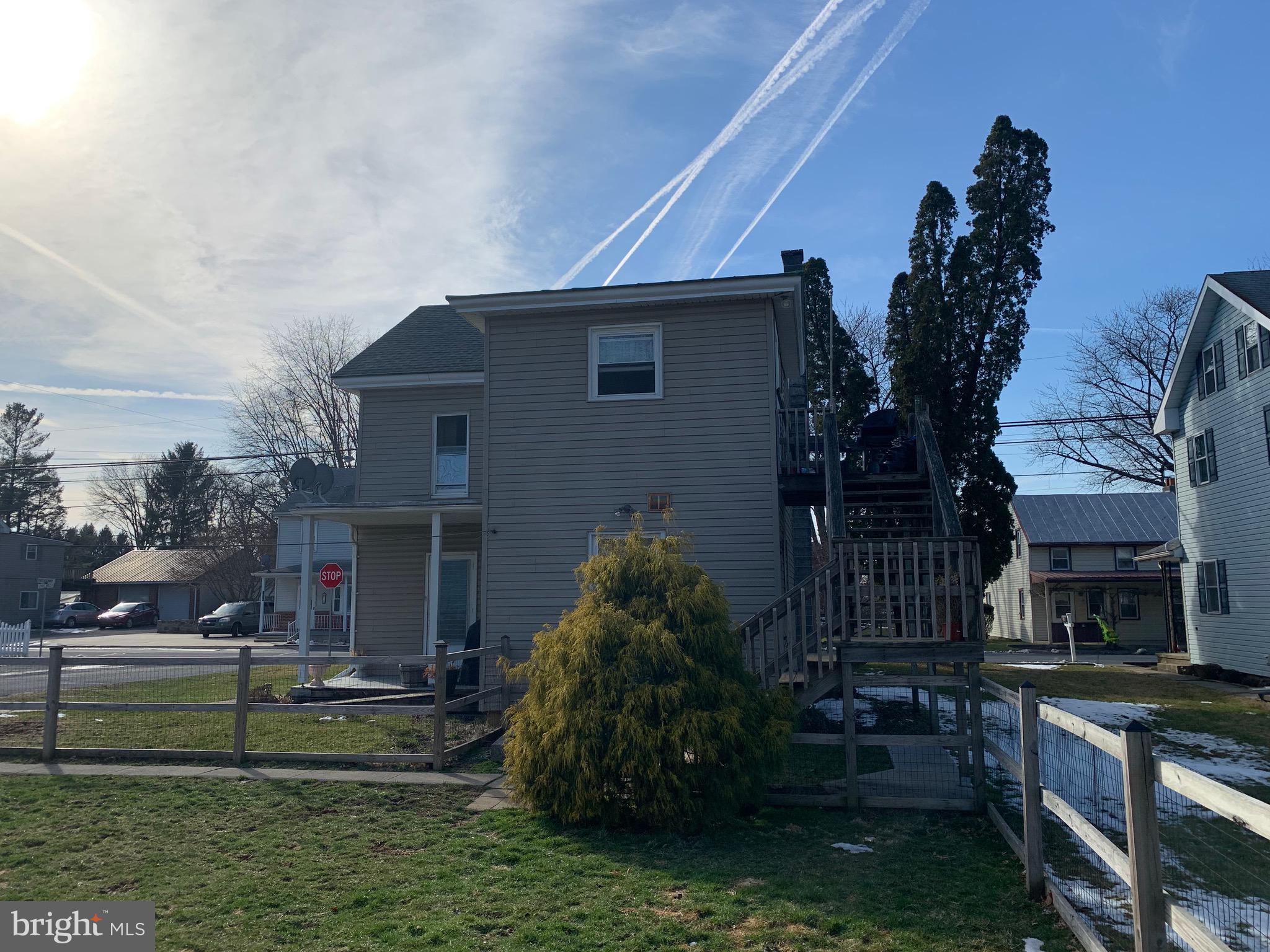 26 North Zinns Mill Road Lebanon, PA 17042 - Photo 4 of 14