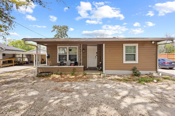$269,000 | 3215 32nd Street, Port Arthur, TX 77642