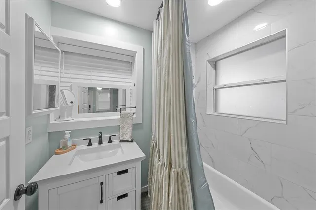 $849,900 | 15340 Southeast 140th Avenue Road, Weirsdale, FL 32195