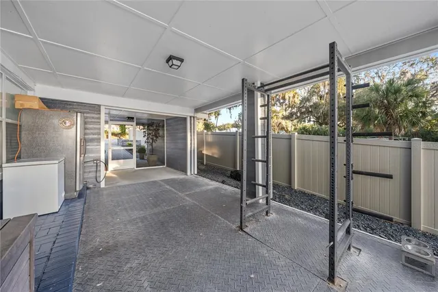 $849,900 | 15340 Southeast 140th Avenue Road, Weirsdale, FL 32195