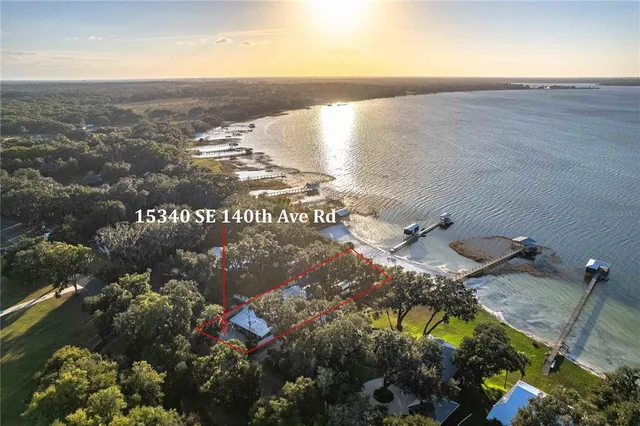 $849,900 | 15340 Southeast 140th Avenue Road, Weirsdale, FL 32195