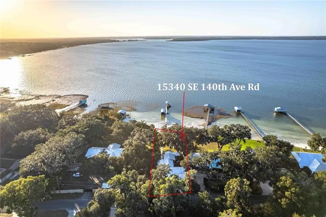 $849,900 | 15340 Southeast 140th Avenue Road, Weirsdale, FL 32195