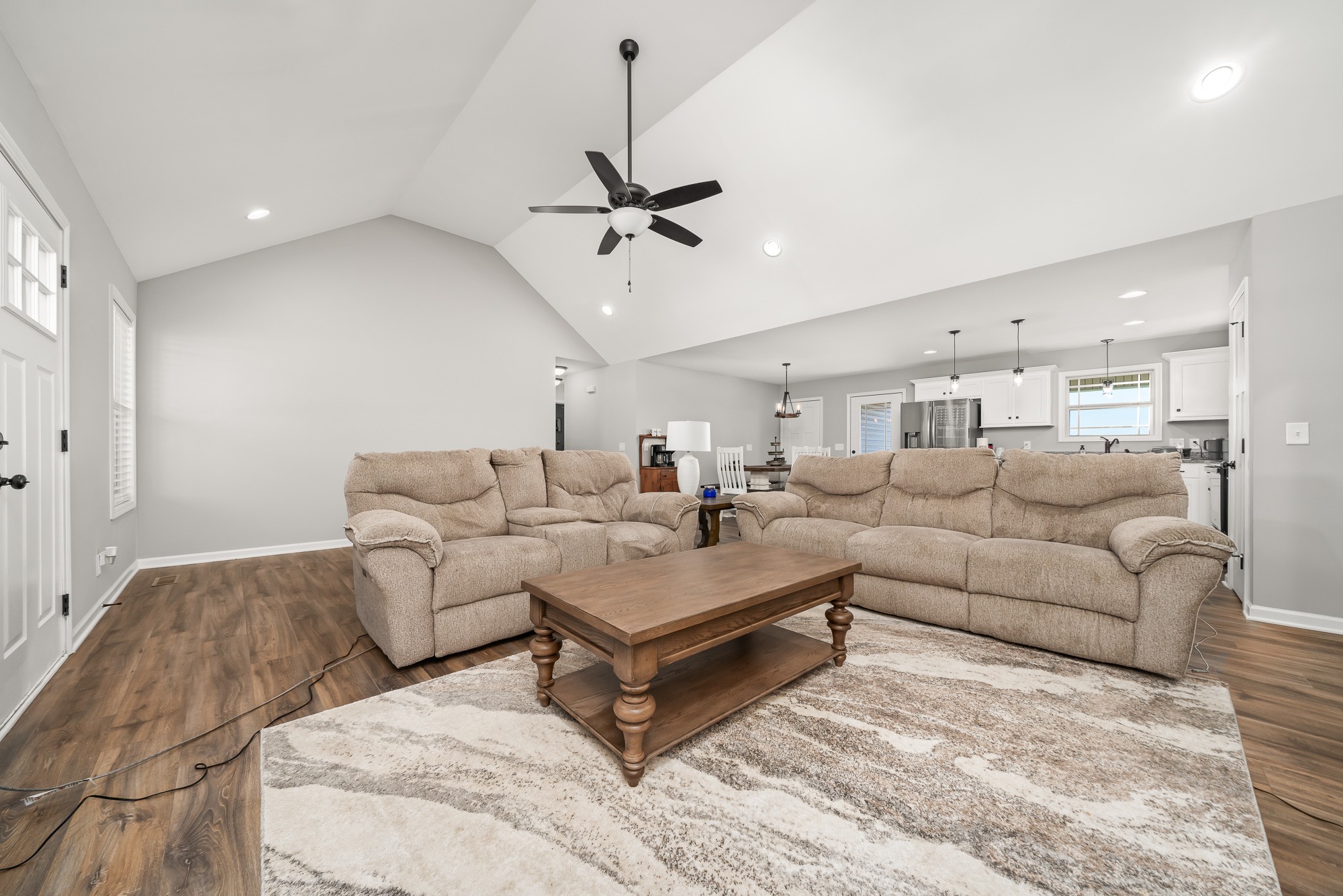 8606 Fredonia Road Manchester, TN 37355 - Photo 12 of 29 a living room with furniture