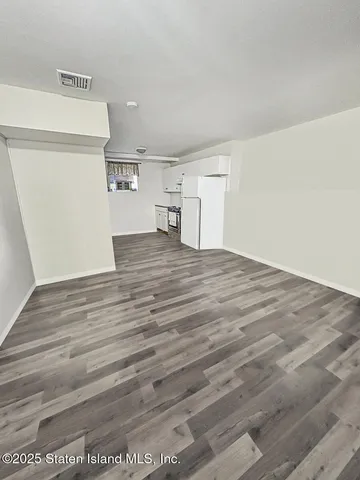 $1,269,000 | 7 Irene Lane | Tottenville