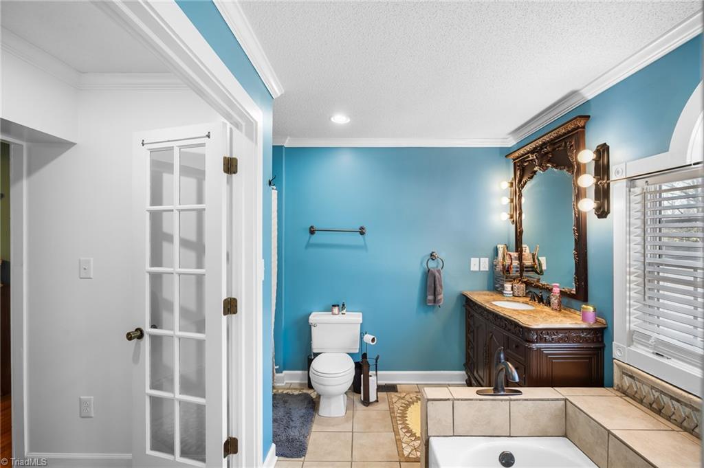 241 Arnold Road Lexington, NC 27295 - Photo 22 of 37