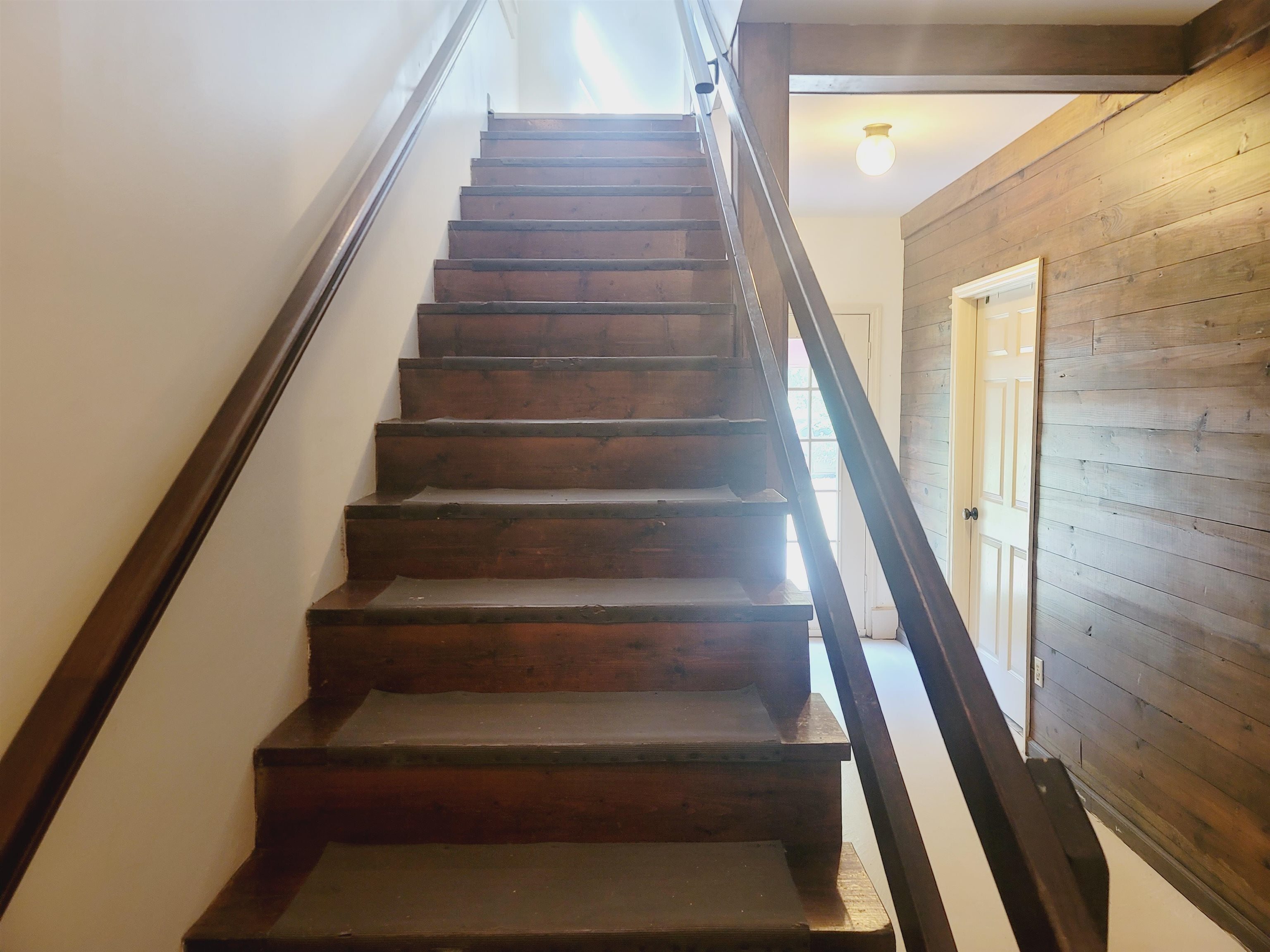 302 Jefferson Street, Unit 2 Springfield, GA 31329 - Photo 7 of 23 a view of entryway