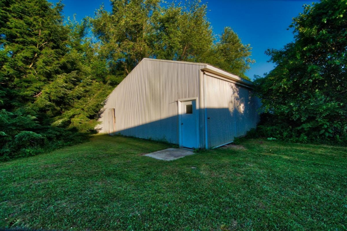 1945 Oak Forest Road Niles, MI 49120 - Photo 28 of 44 _DSC71531945 Oak foreset